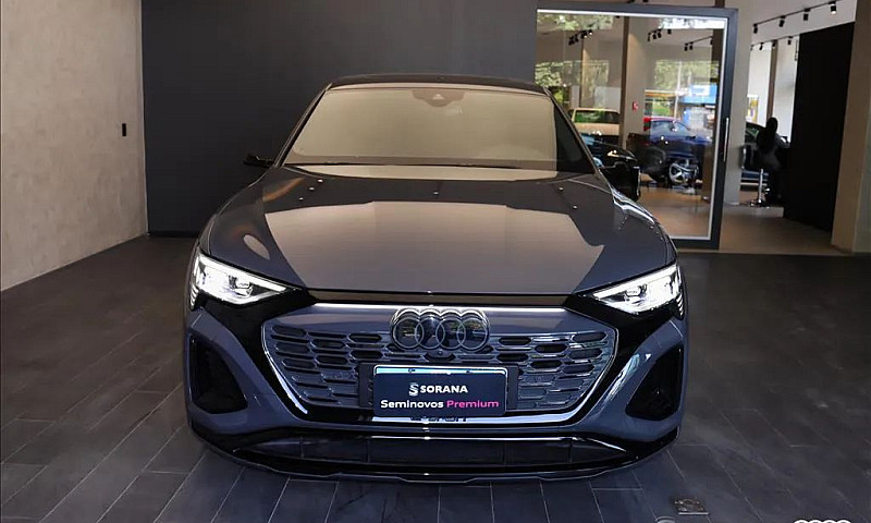 Audi E-Tron Sportb. ...