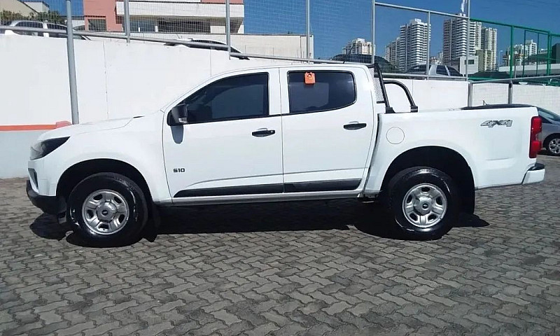 Chevrolet S10 Pick-U...