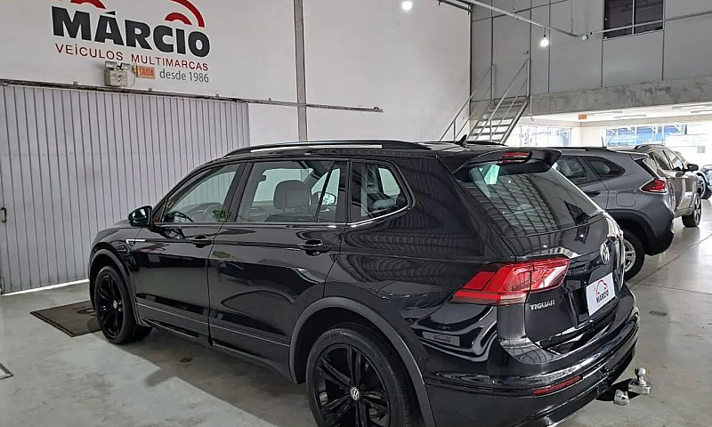 Volkswagen Tiguan Al...