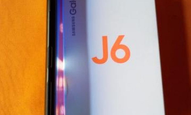 Celular Samsung J6 3...