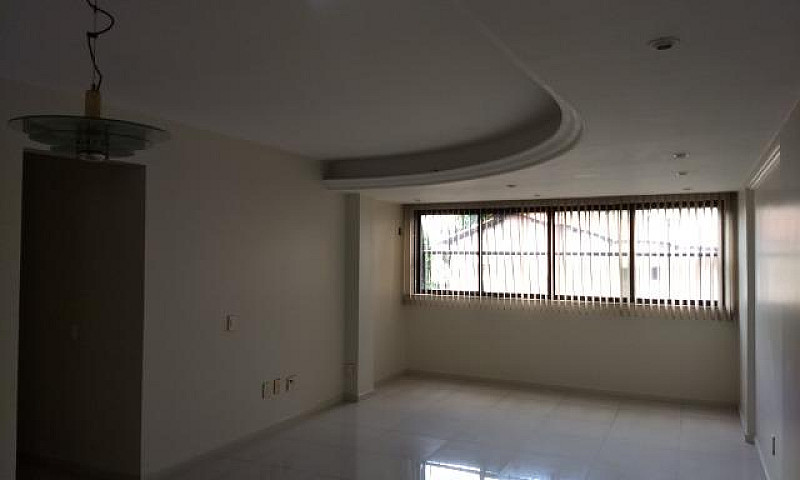 Apartamento Bairro D...