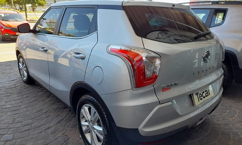 Ssangyong Tivoli...