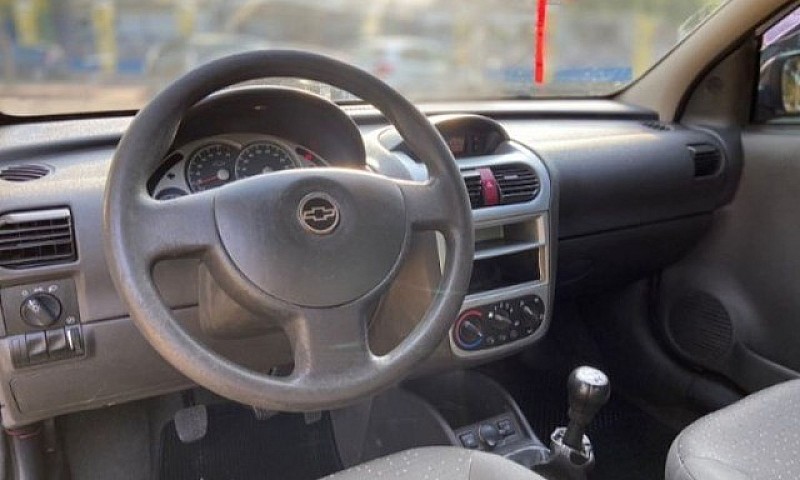 Corsa Sedan 2009 -2....