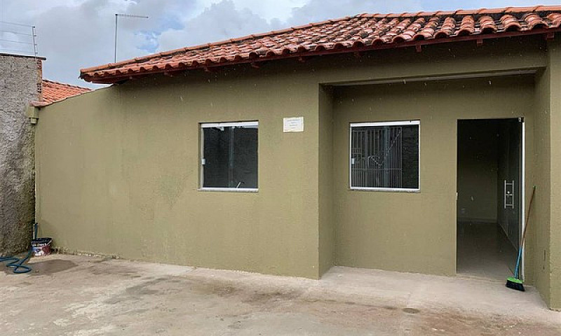 Casa A Venda 2 Quart...
