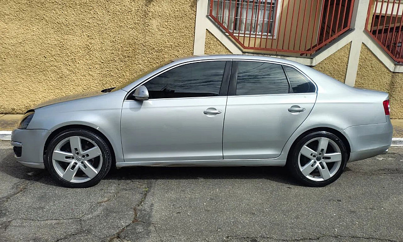 Volkswagen Jetta 2.5...