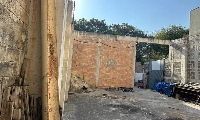 Lote 399M2, No Fernã...
