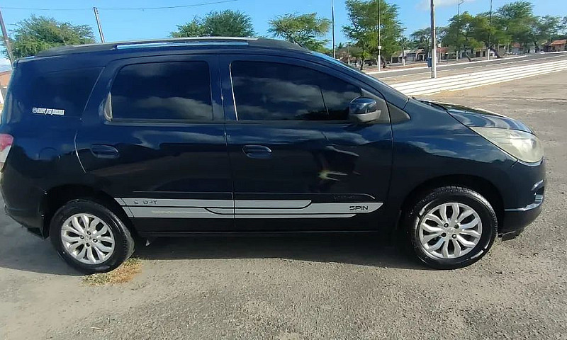 Chevrolet Spin Ltz 1...