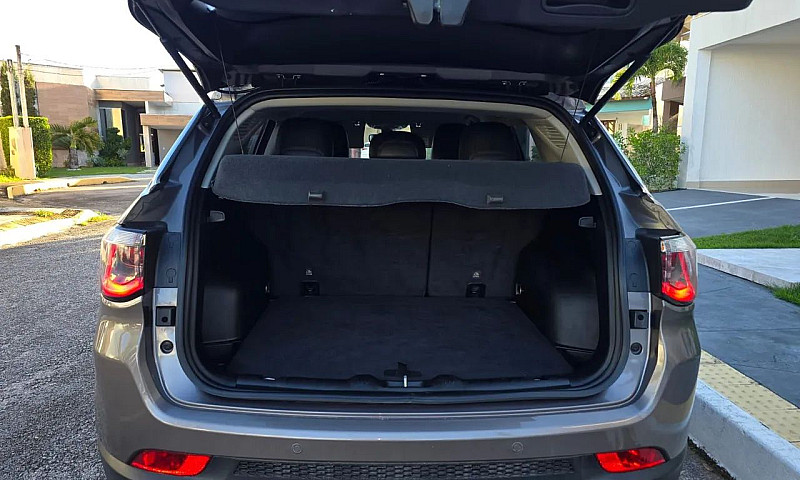 Jeep Compass Longitu...
