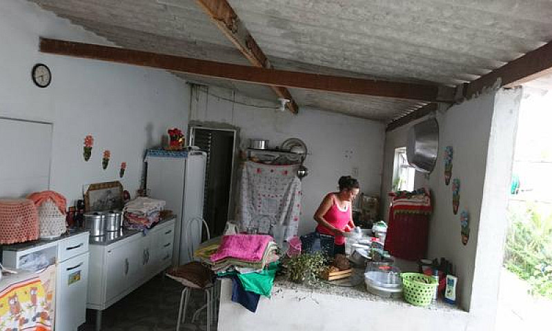 Casa A Venda...