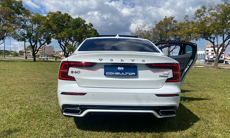 Volvo S60 T8 Elétric...