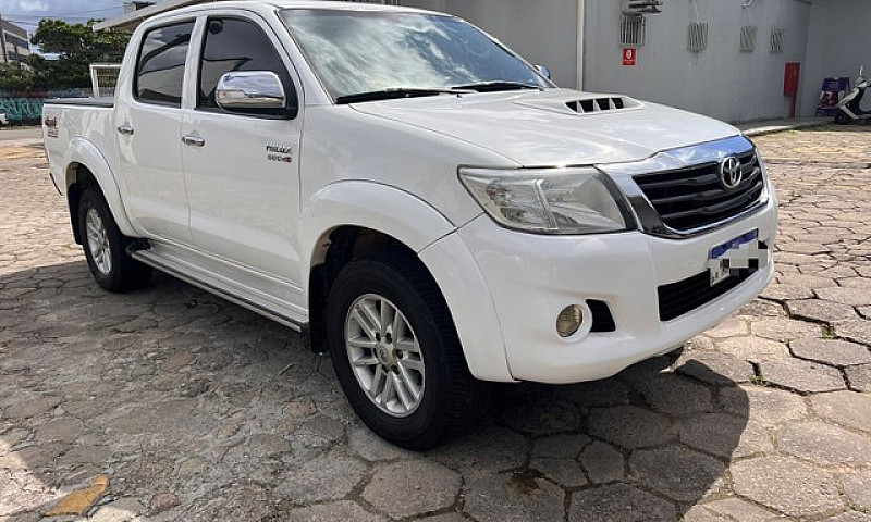 Hilux Srv 2015...