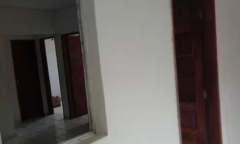 Alugo...