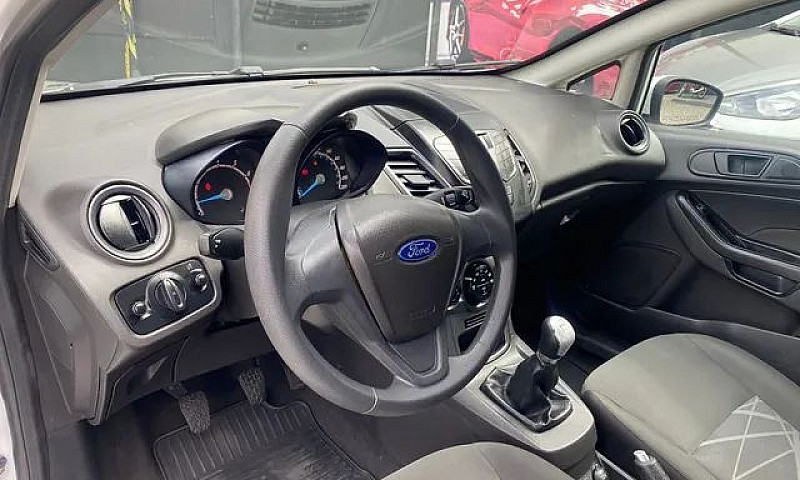 Ford New Fiesta 1.5 ...