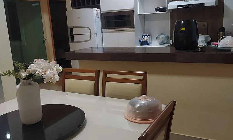 Excelente Casa Com F...