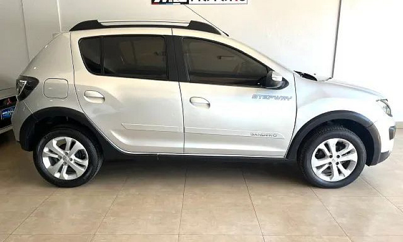 Renault Sandero Step...