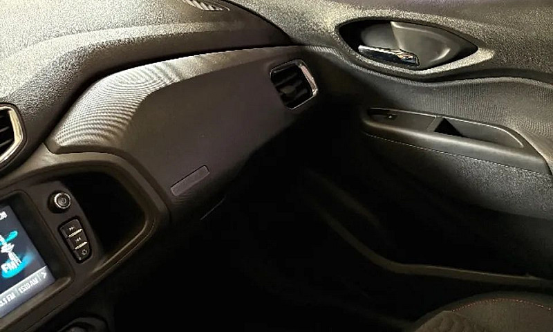 Chevrolet Onix Hatch...