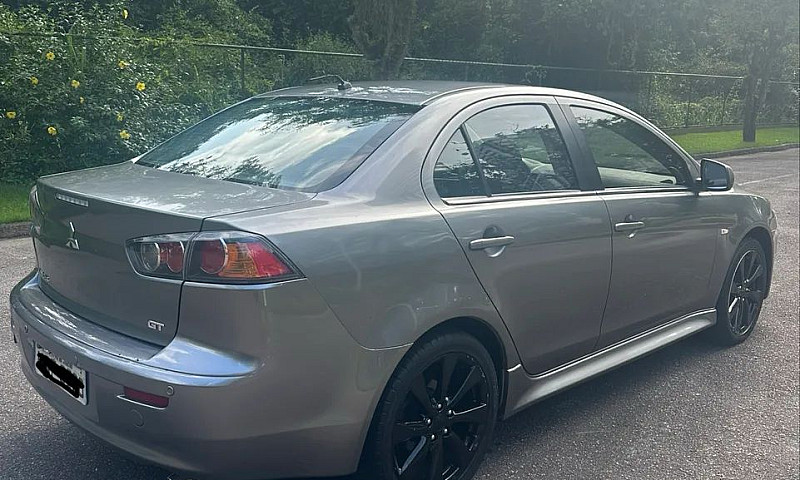 Mitsubishi Lancer Gt...