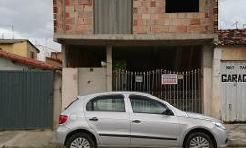 Casa A Venda...