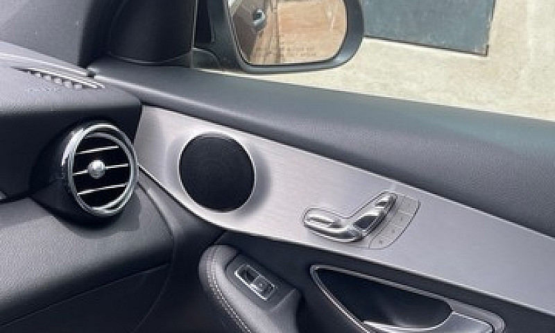 Mercedes Bens Glc250...