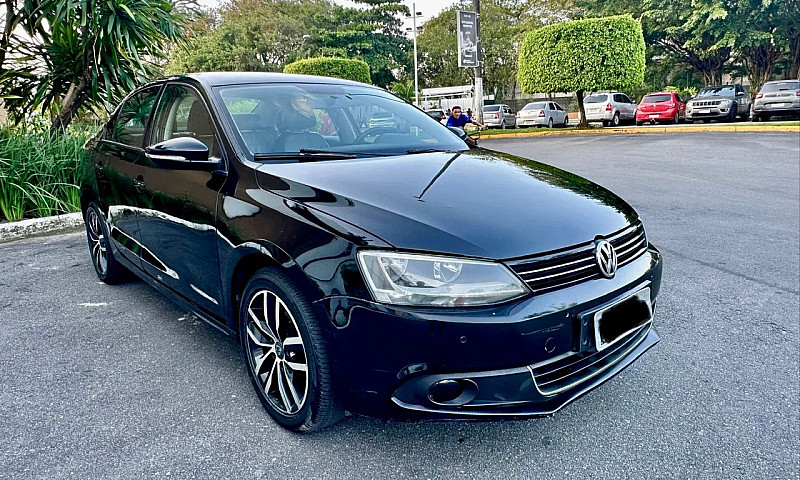 Jetta 2013 2.0 Autom...