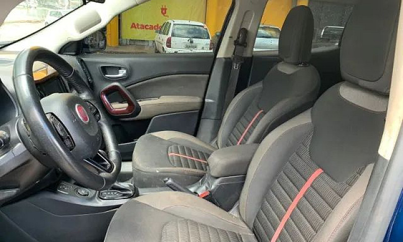 Fiat Toro Freedom 1....