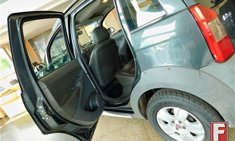 Fiat Idea Adventure ...