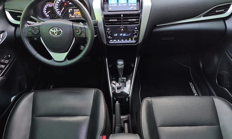 Toyota Yaris Xls 1.5...