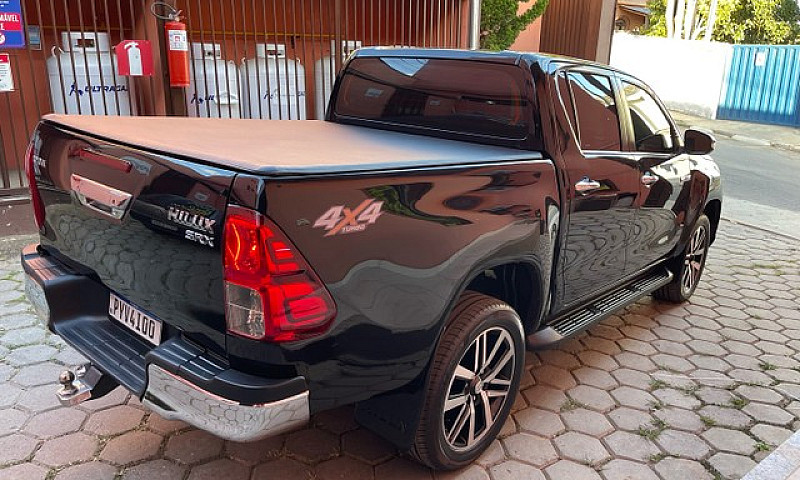 Hilux Srx 2017 + Rod...