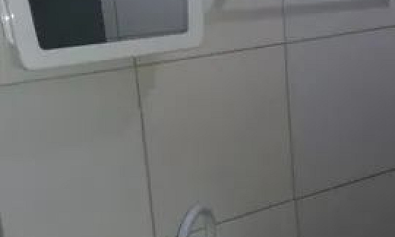 Alugo...