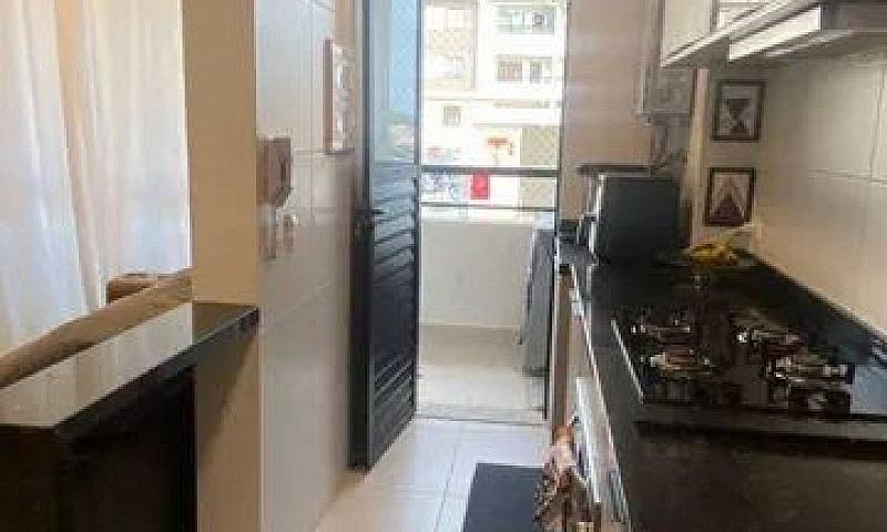 Apartamento Semi-Mob...