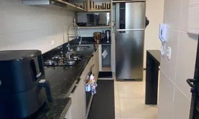 Apartamento Semi-Mob...