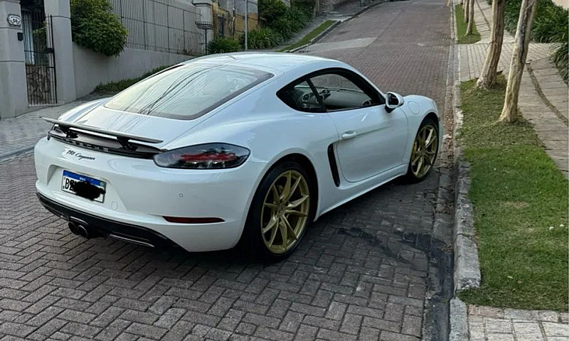 Porsche 718 Cayman I...