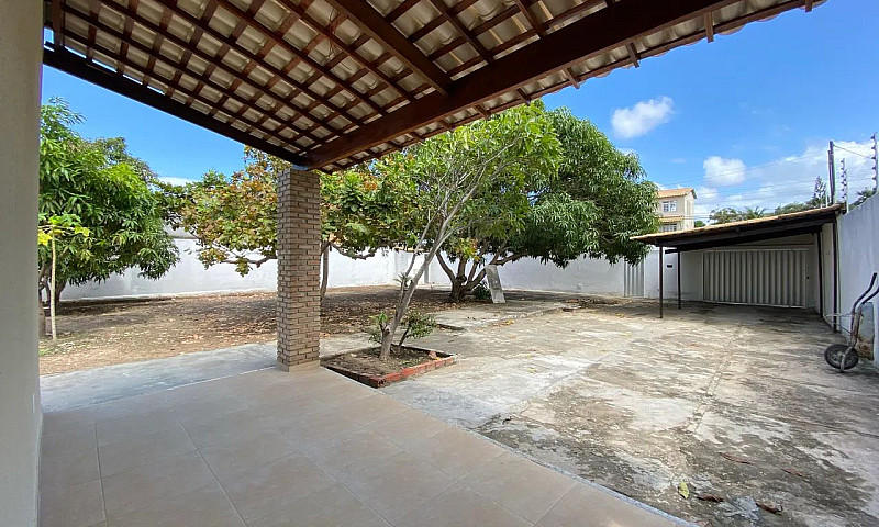 Casa 2/4 No Loteamen...