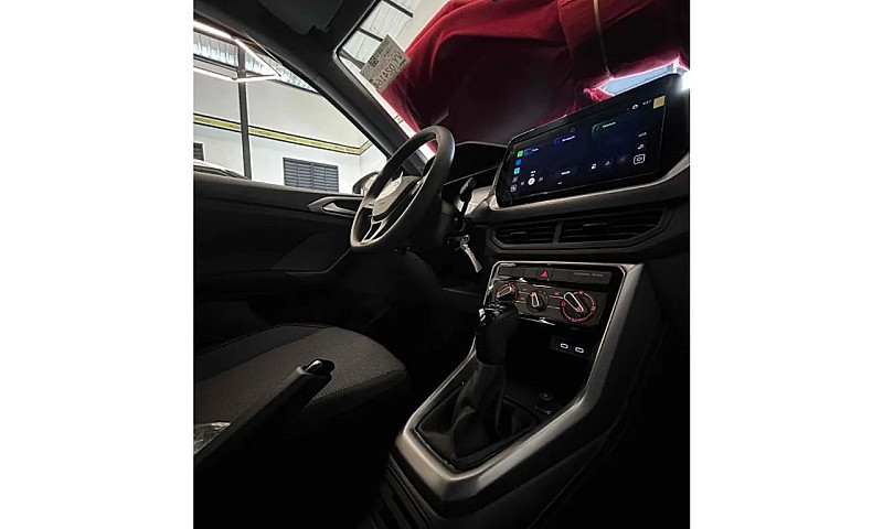 Volkswagen T-Cross 1...