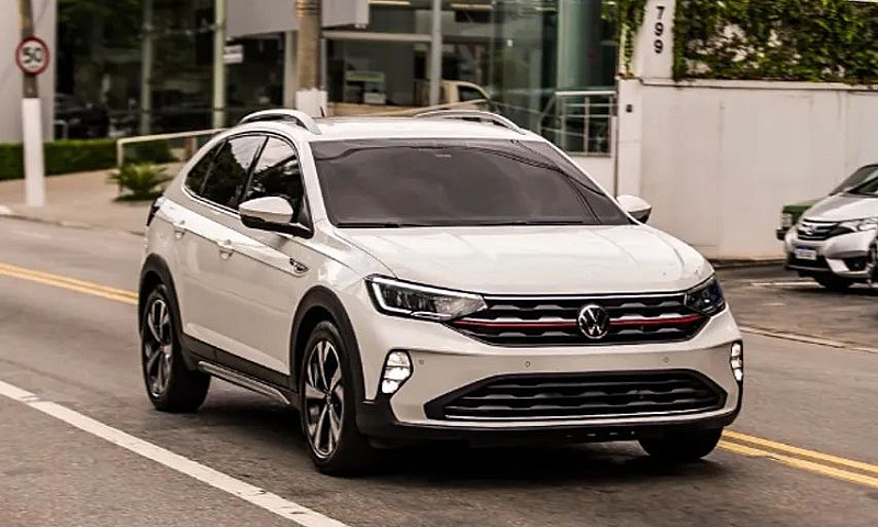 Volkswagen Nivus Hig...
