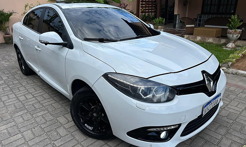 Renault Fluence Seda...