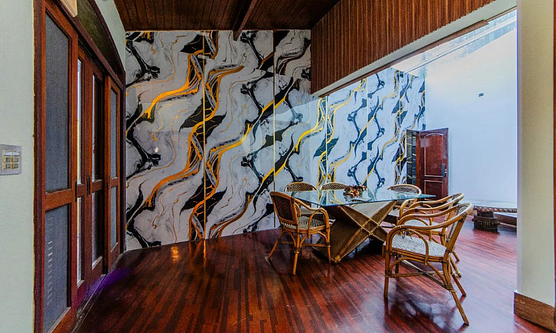 Casa Em Condomínio P...