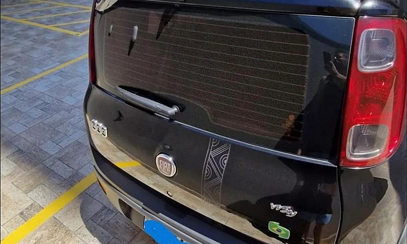 Fiat Uno Vivace 1.0 ...