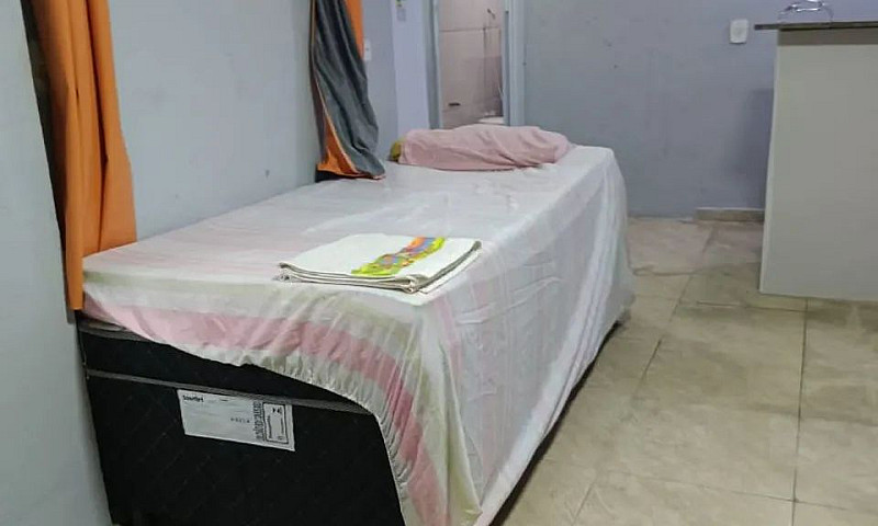 Kitnet Mobiliada ...