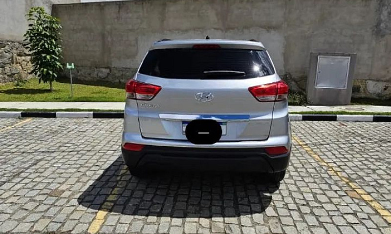 Hyundai Creta Action...
