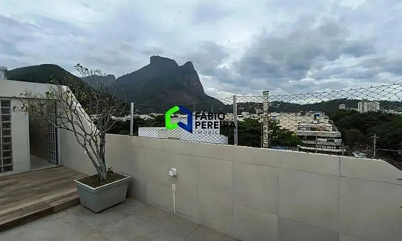 Cobertura Duplex À V...