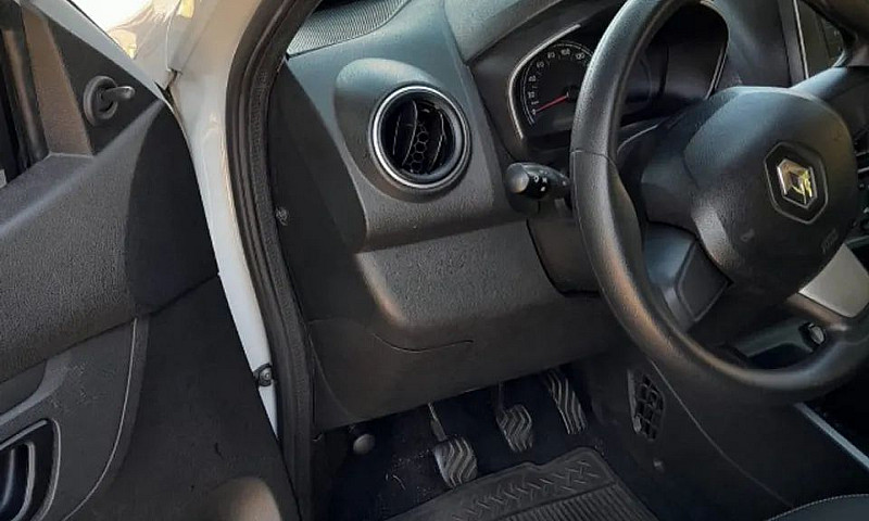 Renault Kwid Zen 1.0...