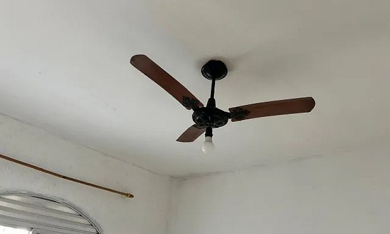Vende-Se Um Kitnet N...
