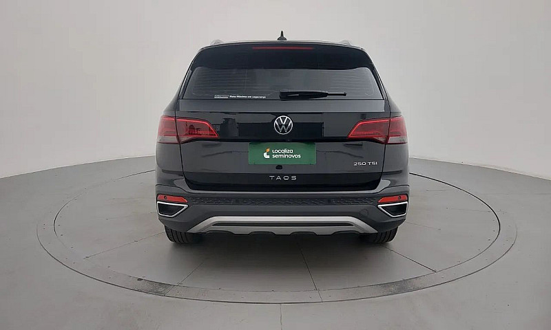Volkswagen Taos High...