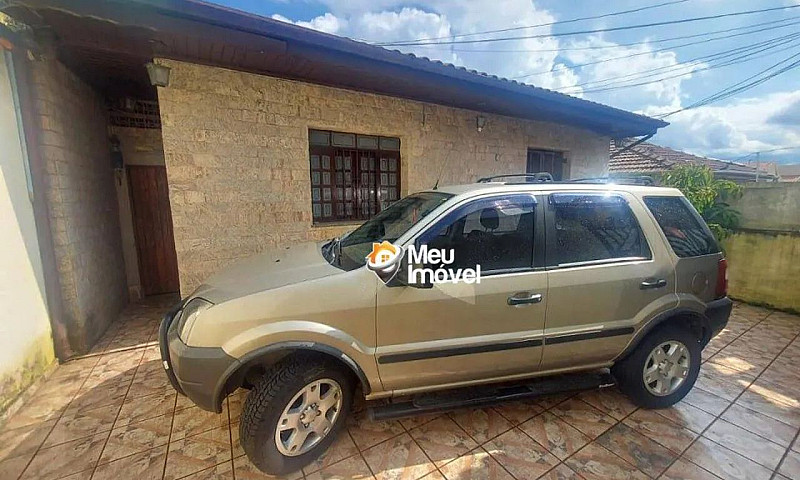 Casa Residencial À V...