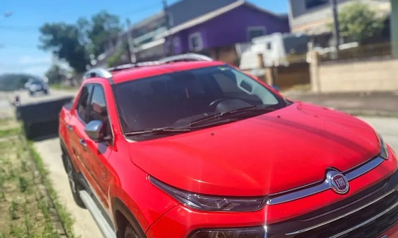 Fiat Toro Volcano 2....