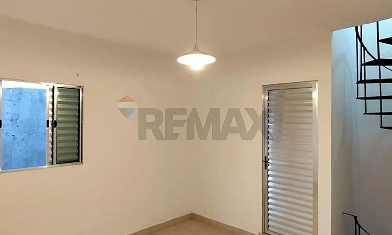 Casa Em Condomínio F...
