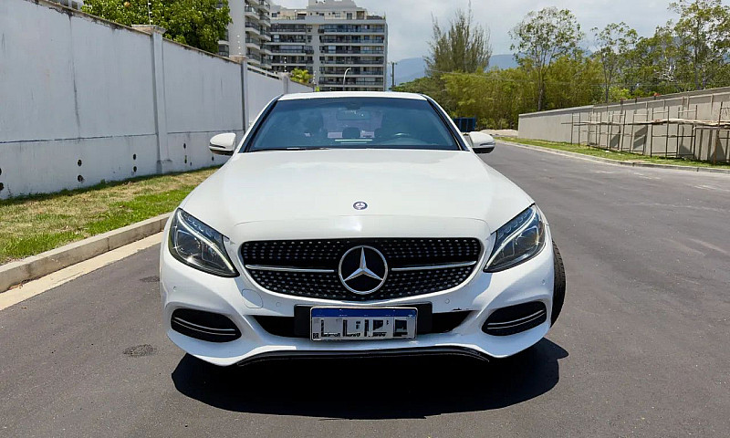 Mercedes-Benz C-200 ...