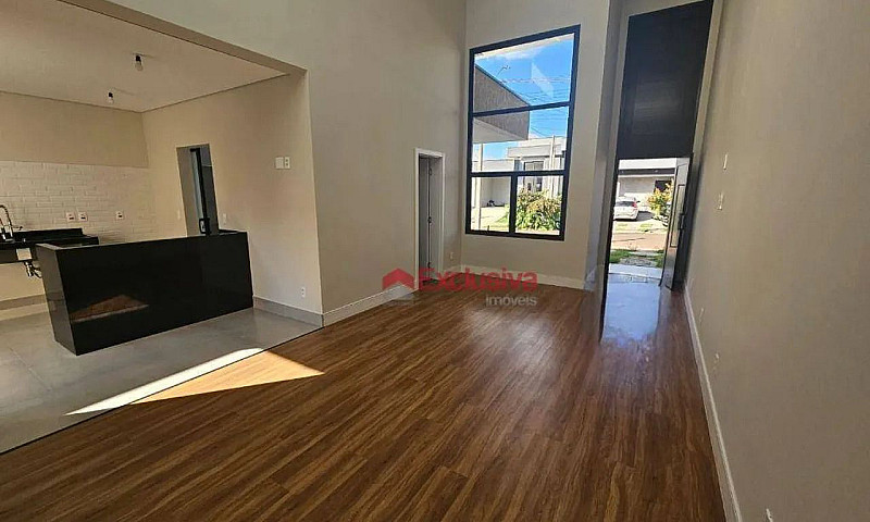 Casa Com 3 Dormitóri...