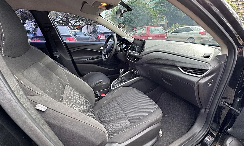 Chevrolet Onix Plus ...